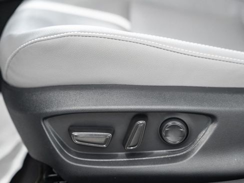 New 2026 Toyota Camry SE FWD image 34