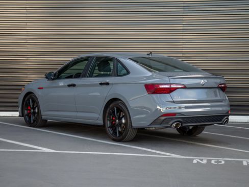 Used 2024 Volkswagen Jetta GLI 40th Anniversary Edition FWD image 3