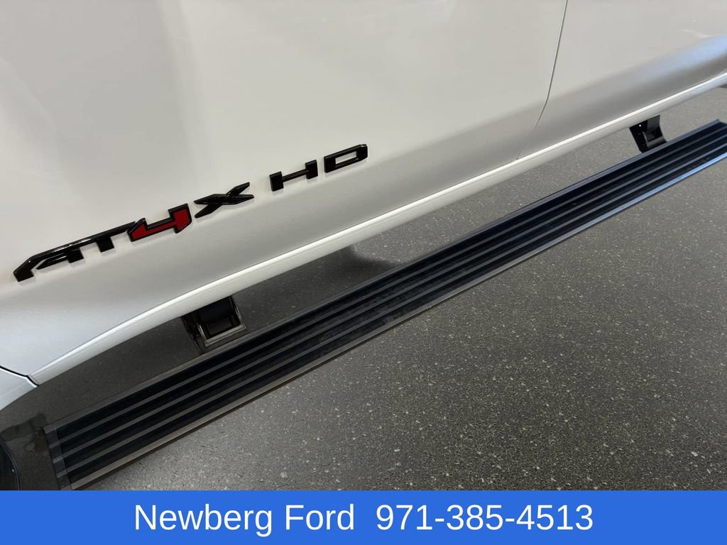 Used 2024 GMC Sierra 2500 AT4X AWD/4WD image 20