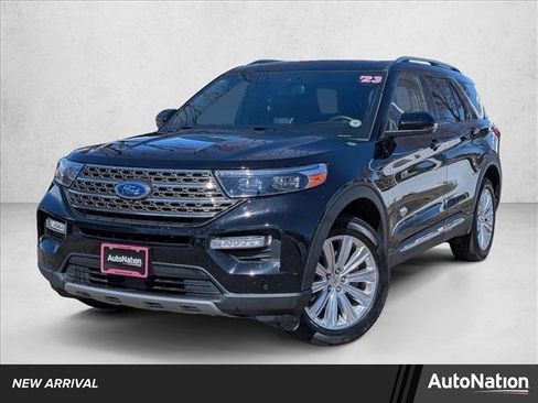 Used 2023 Ford Explorer King Ranch w/ Technology Package image 1