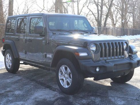 Used 2019 Jeep Wrangler Unlimited Sport S image 10