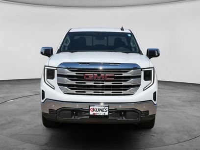 New 2026 GMC Sierra 1500 SLE