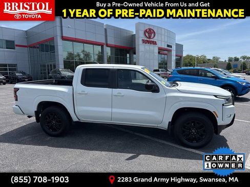 Used 2023 Nissan Frontier SV w/ Midnight Edition Package AWD/4WD image 4