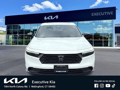 Used 2023 Honda Accord Sport image 3