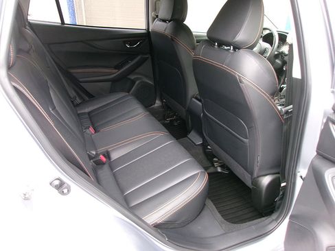 Used 2019 Subaru Crosstrek 2.0i Limited w/ Popular Package #4 image 11