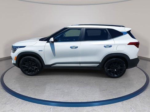 Used 2021 Kia Seltos SX w/ SX Sunroof Package AWD/4WD image 8