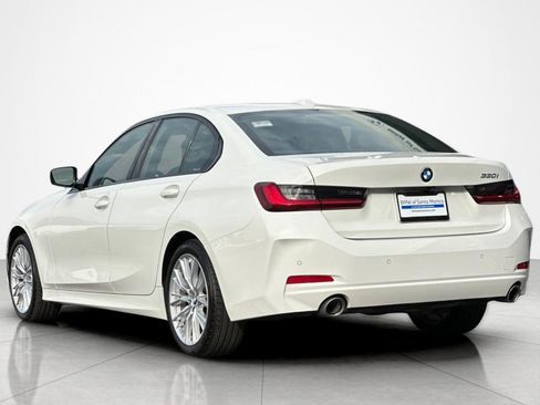 Used 2023 BMW 330i Sedan w/ Driving Assistance Package RWD image 3