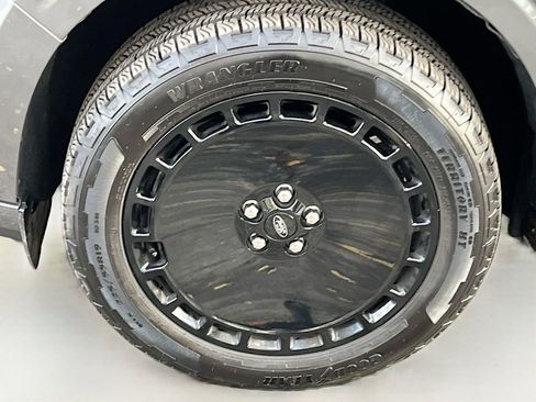 Used 2025 Ford Maverick Lobo image 32