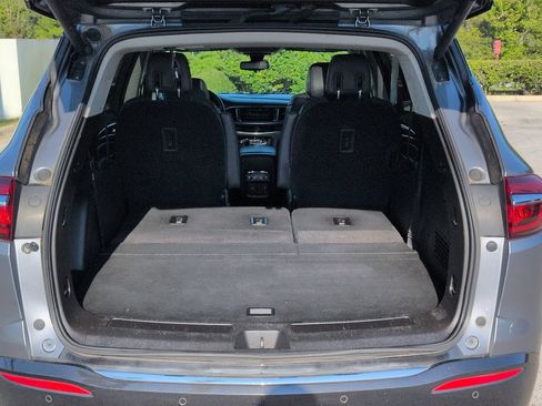 Used 2018 Buick Enclave Premium w/ Experience Buick Package FWD image 13