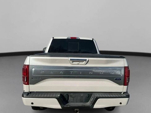 Used 2017 Ford F150 Platinum w/ Equipment Group 701A Luxury image 9