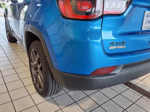 Used 2026 Jeep Compass Limited AWD/4WD image 19