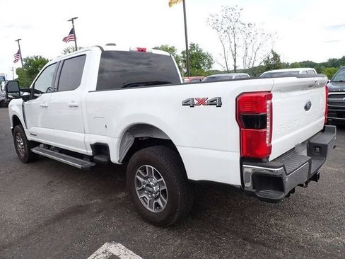 Used 2026 Ford F250 Lariat AWD/4WD image 4