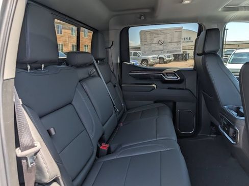 New 2026 GMC Sierra 1500 SLT w/ SLT Premium Plus Package AWD/4WD image 34