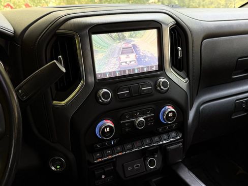 Used 2019 GMC Sierra 1500 Denali w/ Denali Ultimate Package AWD/4WD image 48