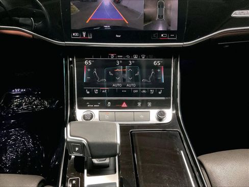 Used 2021 Audi A8 L 3.0T w/ Executive Plus Package image 32