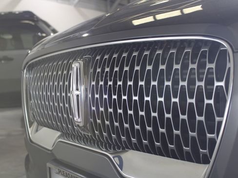 Used 2021 Lincoln Aviator Reserve w/ Equipment Group 202A AWD/4WD image 59