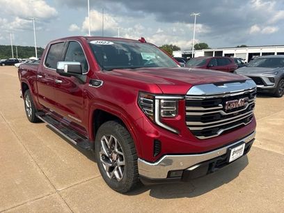 Used 2022 GMC Sierra 1500 SLT w/ SLT Premium Plus Package