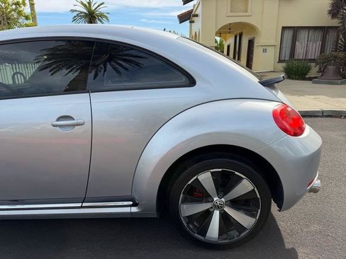 Used 2012 Volkswagen Beetle 2.0T FWD image 20