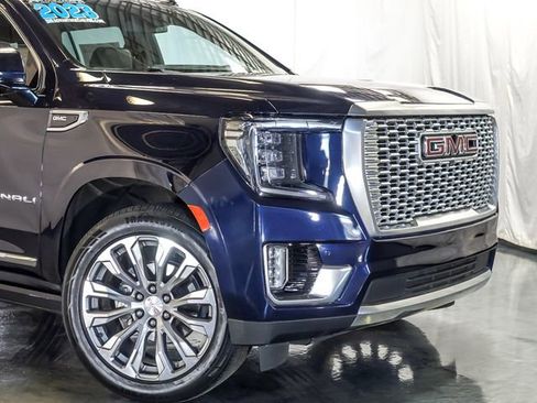 Certified 2023 GMC Yukon Denali AWD/4WD image 3