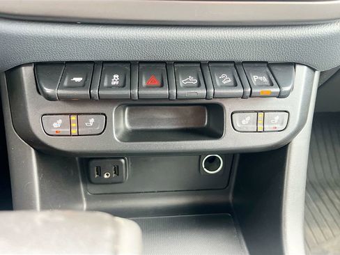Used 2021 Chevrolet Colorado Z71 image 20