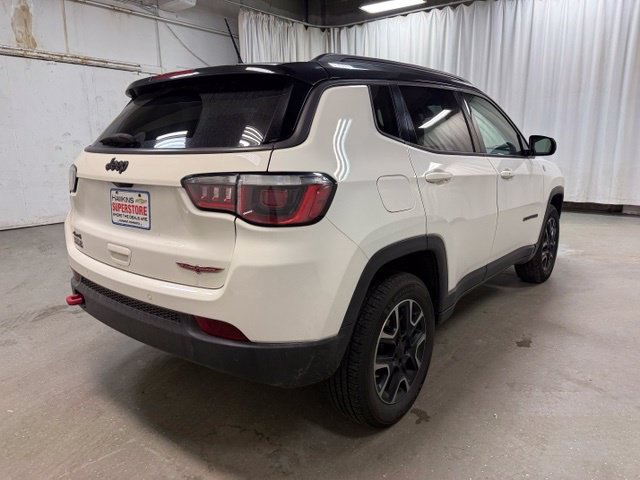 Used 2019 Jeep Compass Trailhawk w/ Leather Interior Group AWD/4WD image 5