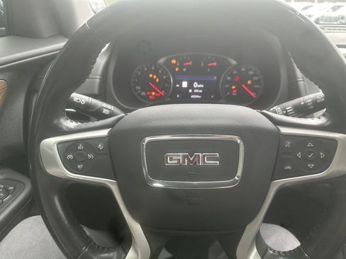 Used 2020 GMC Terrain SLE w/ Driver Convenience Package image 16