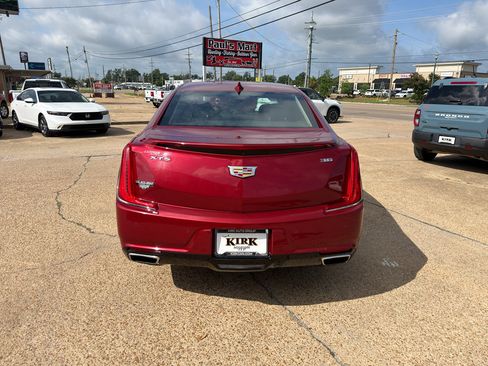 Used 2019 Cadillac XTS Luxury FWD image 4