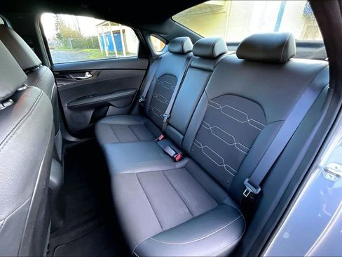 Used 2024 Kia Forte GT-Line image 22