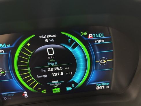 Used 2018 Chevrolet Volt LT w/ Comfort Package image 20