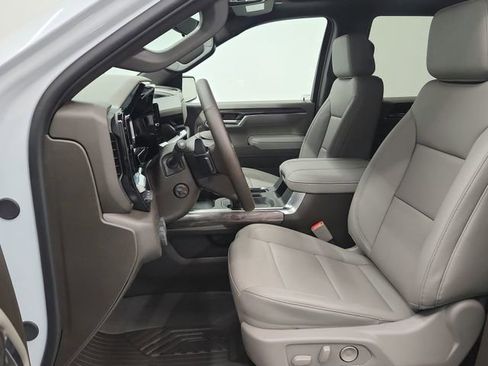 New 2026 Chevrolet Silverado 1500 LTZ image 18