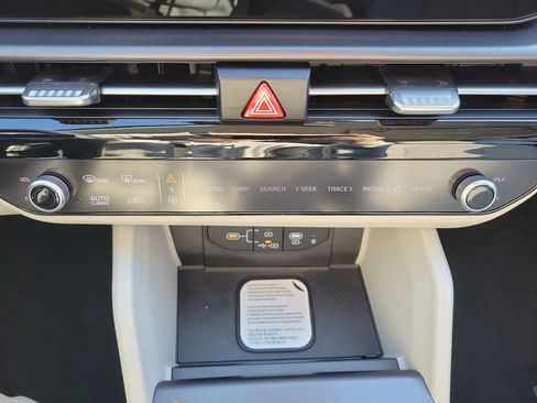 New 2026 Kia Sportage EX w/ EX Panorama Roof Package image 34