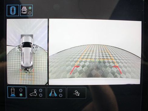 New 2026 GMC Acadia AT4 w/ Luxury Package image 5