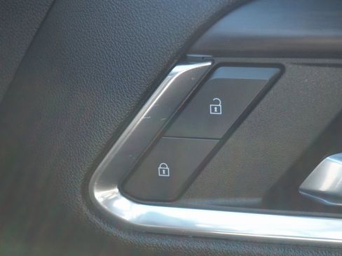 Used 2024 GMC Sierra 1500 SLT w/ SLT Premium Plus Package image 27