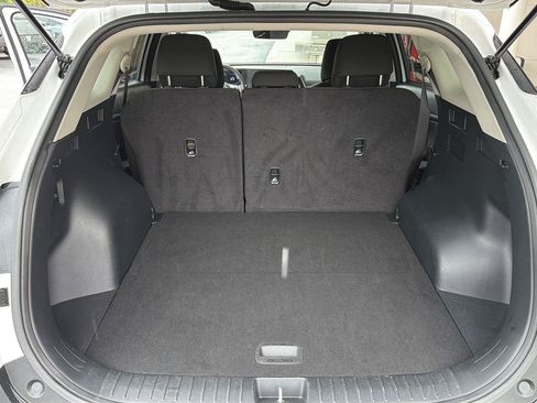 Used 2025 Kia Sportage LX FWD image 31