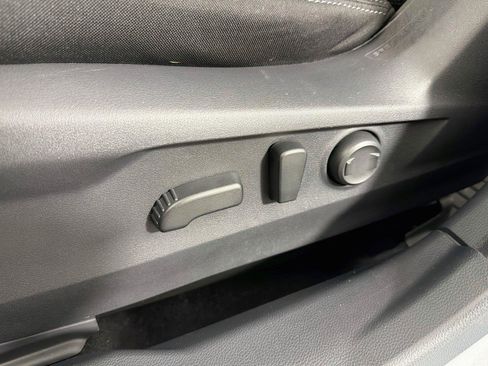 Used 2020 Subaru Outback Premium AWD/4WD image 40
