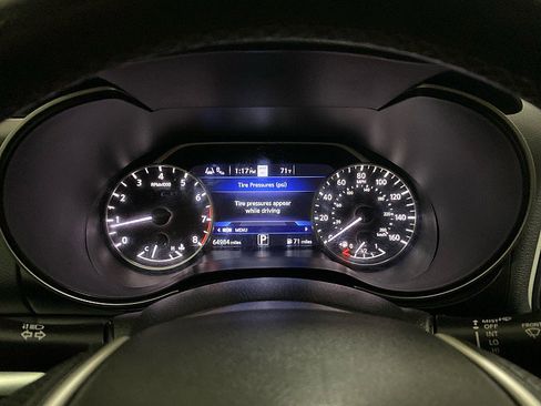 Used 2020 Nissan Maxima 3.5 SL w/ Floor Mat Group image 9