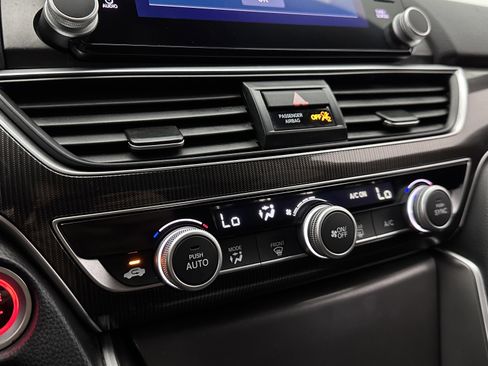 Used 2022 Honda Accord Sport image 14