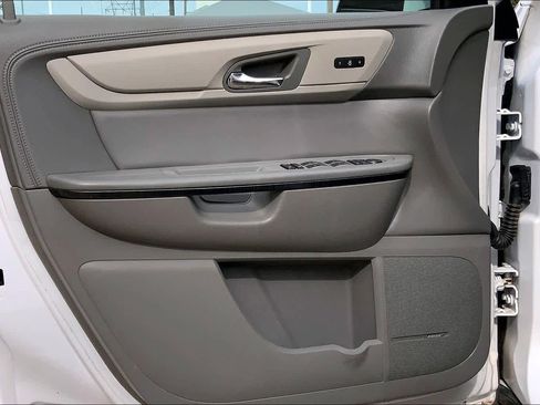 Used 2016 Chevrolet Traverse LTZ image 20