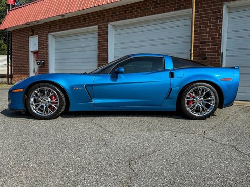 Used 2008 Chevrolet Corvette Z06 w/ Preferred Equipment Group RWD image 22