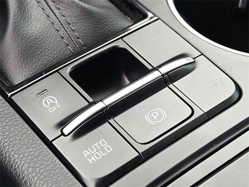 Used 2021 Kia K5 LX image 23