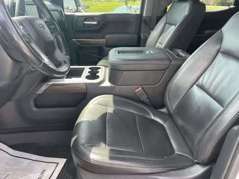 Used 2019 Chevrolet Silverado 1500 LT Trail Boss AWD/4WD image 13