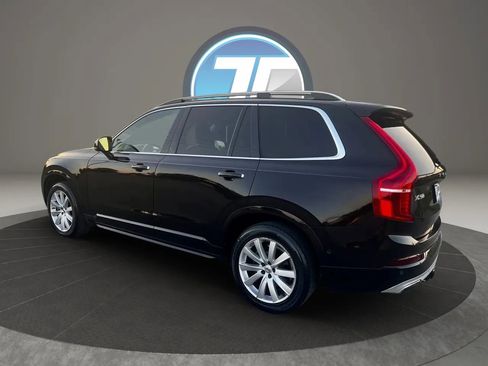 Used 2016 Volvo XC90 T6 Momentum w/ Momentum Plus Package image 7