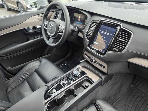 Certified 2023 Volvo XC90 T8 Ultimate w/ Protection Package Premier image 10
