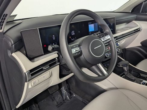 Certified 2026 Hyundai Tucson SE FWD image 12