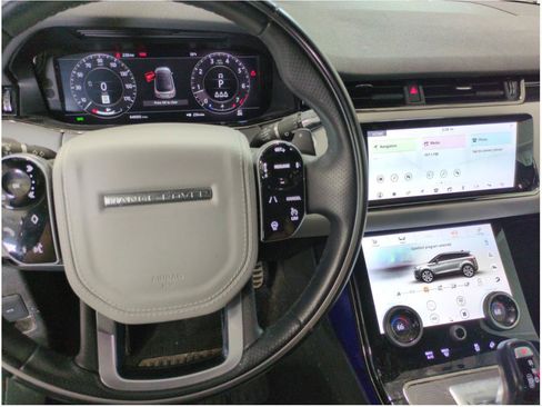 Used 2020 Land Rover Range Rover Evoque First Edition AWD/4WD image 8