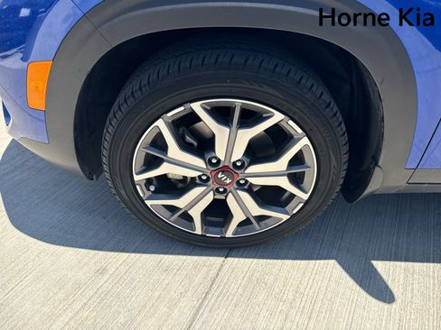 Certified 2021 Kia Seltos SX w/ SX Sunroof Package AWD/4WD image 8