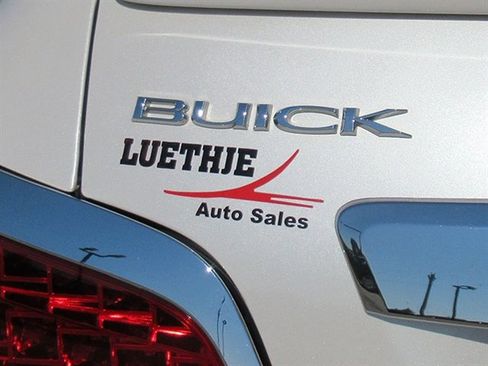 Used 2011 Buick LaCrosse CXS FWD image 39