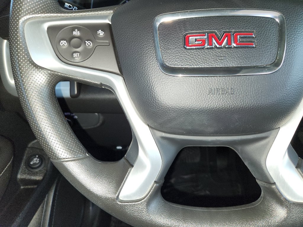 Used 2023 GMC Terrain SLE w/ Driver Convenience Package FWD image 24