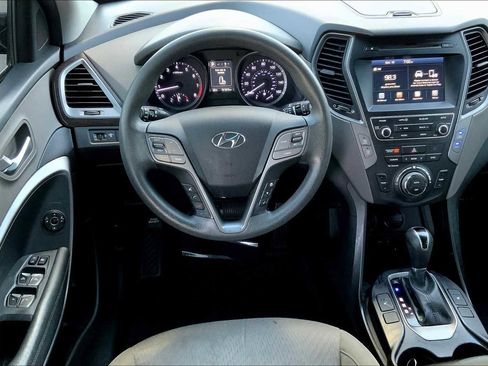 Used 2018 Hyundai Santa Fe Sport w/ 2.4L Value Package 02 image 5