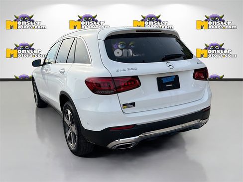 Used 2022 Mercedes-Benz GLC 300 4MATIC image 10
